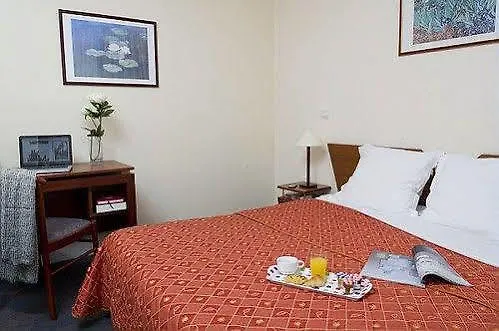 ***  Aparthotel Adagio Access Paris Tilsitt Francia