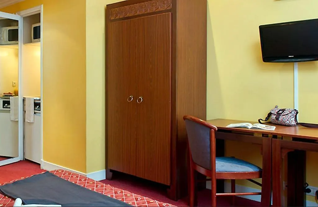 Aparthotel Adagio Access Paris Tilsitt