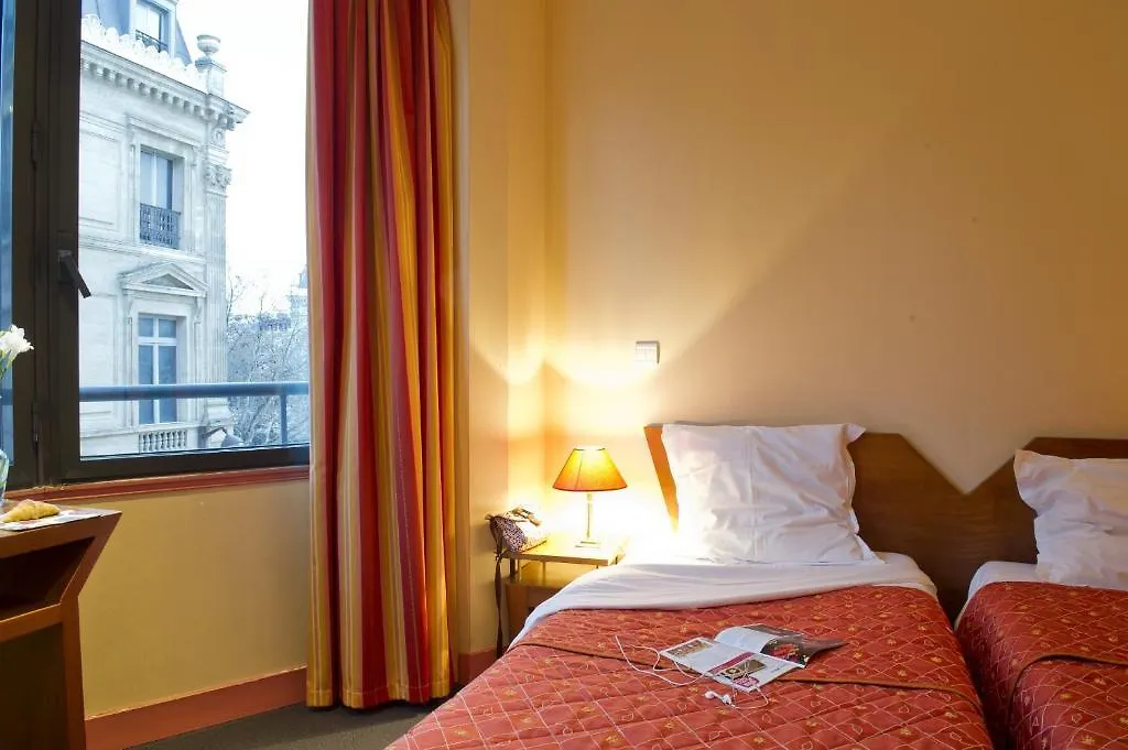 Aparthotel Adagio Access Paris Tilsitt 3*,